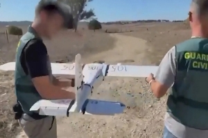 المغرب وإسبانيا يكشفان أعقد عصابة لتهريب المخدرات بالمسيّرات