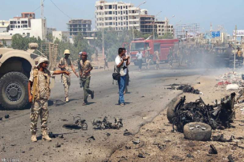اليمن:عشرات القتلى والجرحى بتفجيرين في عدن