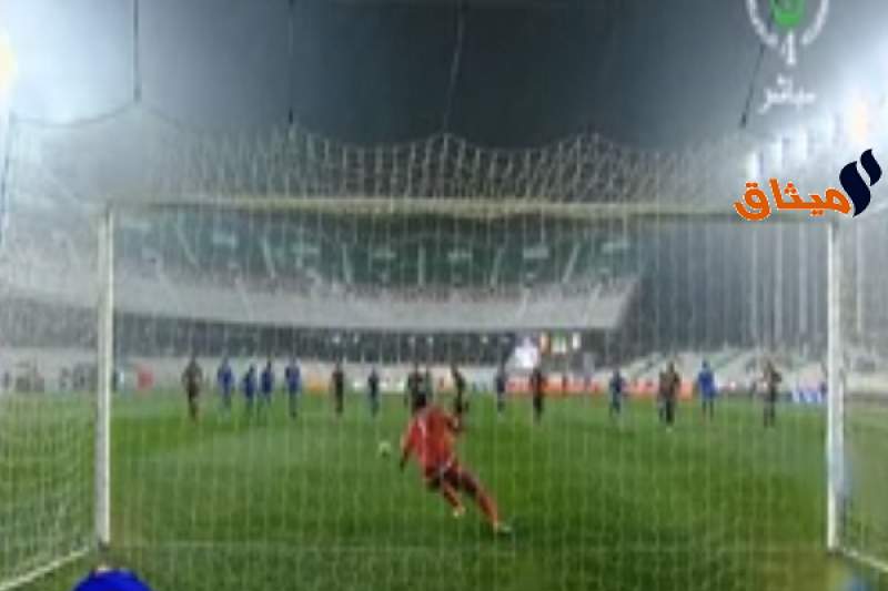 فيديو:هيثم قيراط يُدير مباراة غريبة في الجزائر !