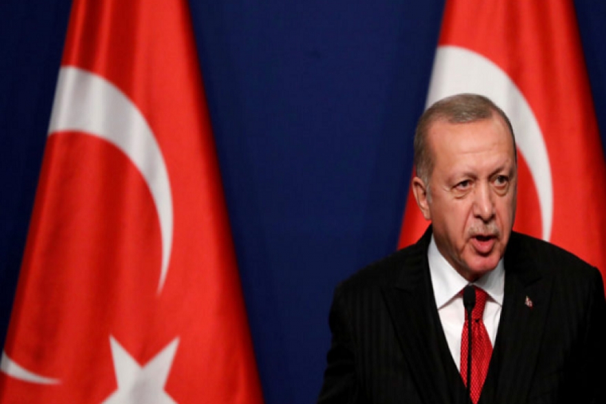ماذا وراء زيارة أردوغان إلى تونس؟