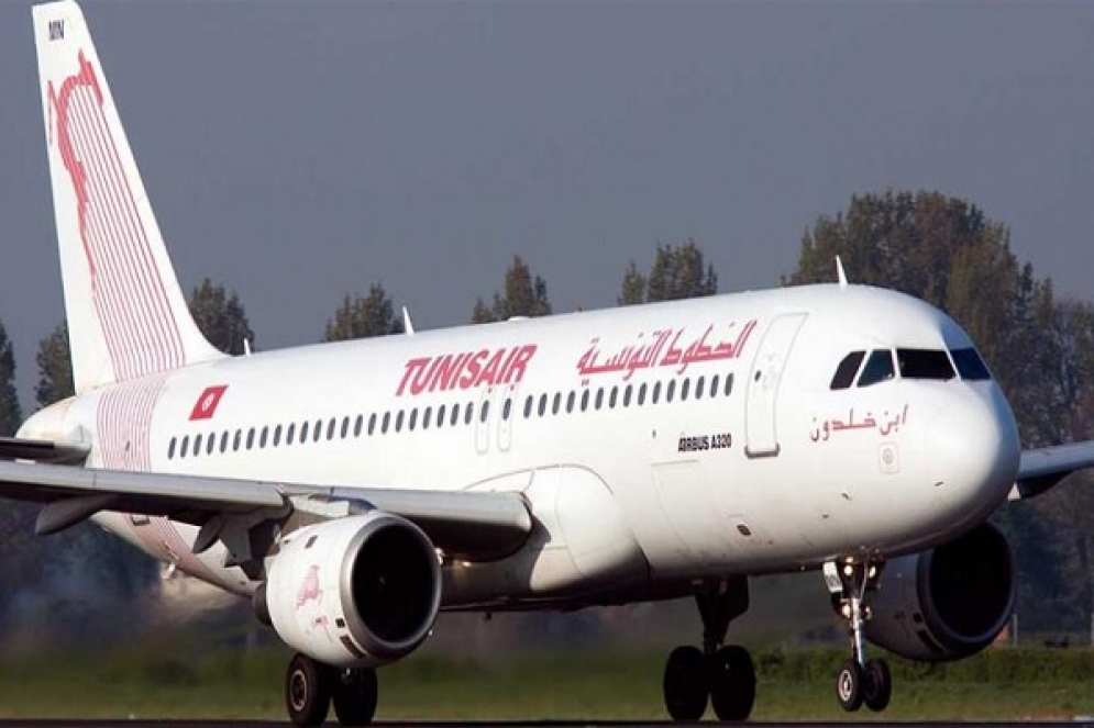 الخطوط التونسية تخطط لاستئناف رحلاتها الجوية مع ليبيا خلال أفريل