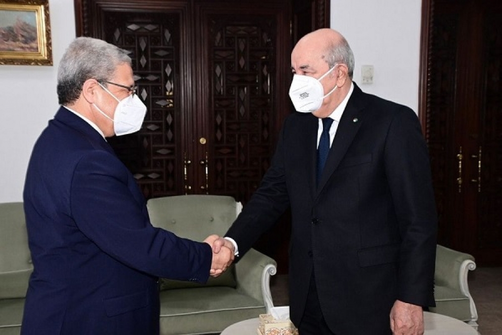 الرئيس الجزائري  يستقبل عثمان الجرندي