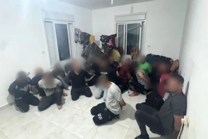 الاحتلال الصـ.ـهيوني يعتقل 33 عاملا فلسطينيا بالقدس