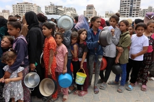 أزمة غزة تتفاقم... شحّ المساعدات وتهجير 250 ألف مواطن من جباليا