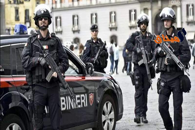 إيطاليا: إيقاف رجلي أمن بتهمة تعنيف مهاجر تونسي لحظة إيقافه