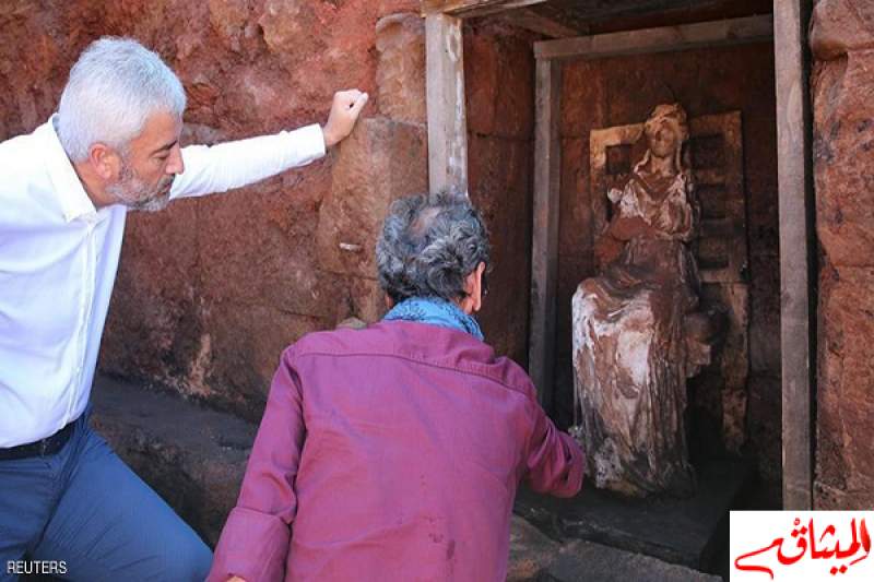 تركيا:اكتشاف تمثال يعود لـ8 آلاف عام