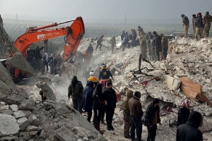 سوريا...وزارة الصحة تعلن عن 812 حالة وفاة و1449 إصابة جراء الزلزال المدمر