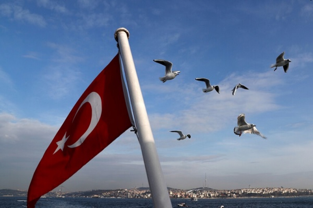 وزارة الدفاع التركية تعلن إجراء مناورات بحرية-جوية في المتوسط