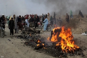 قتلى في قصف لطالبان على بلدة حدودية باكستانية