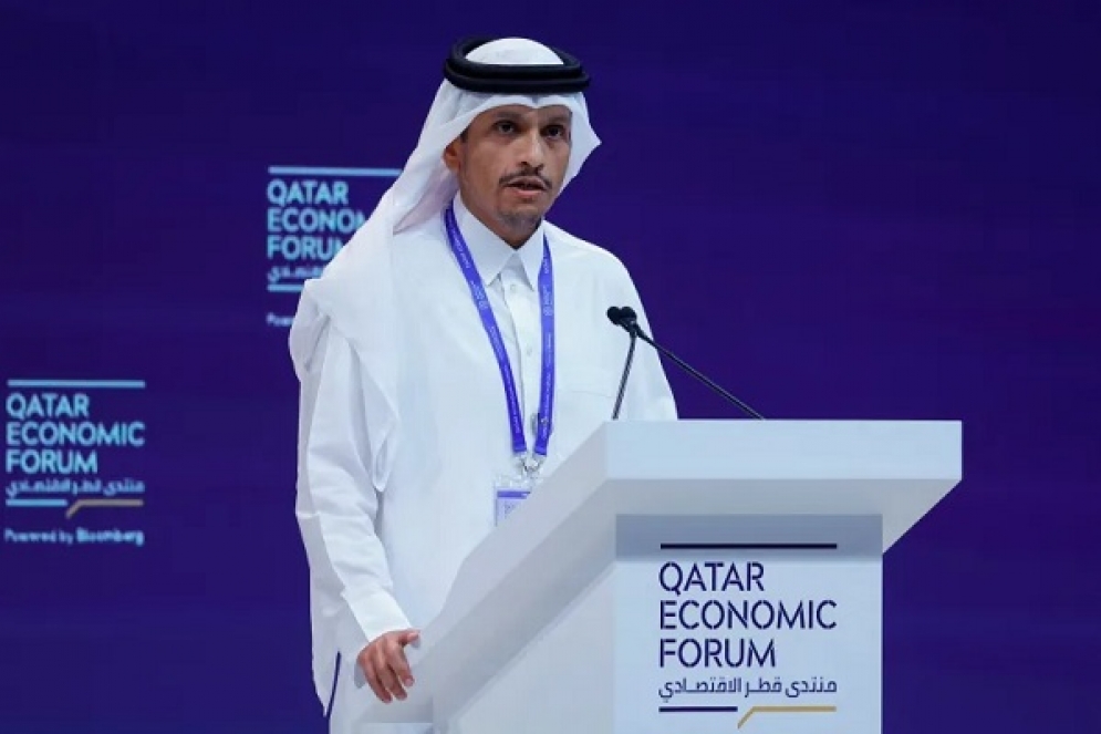ردّا على الانتقادات....رئيس الوزراء القطري: إهداء طائرة لترامب أمر طبيعي يحدث بين الحلفاء