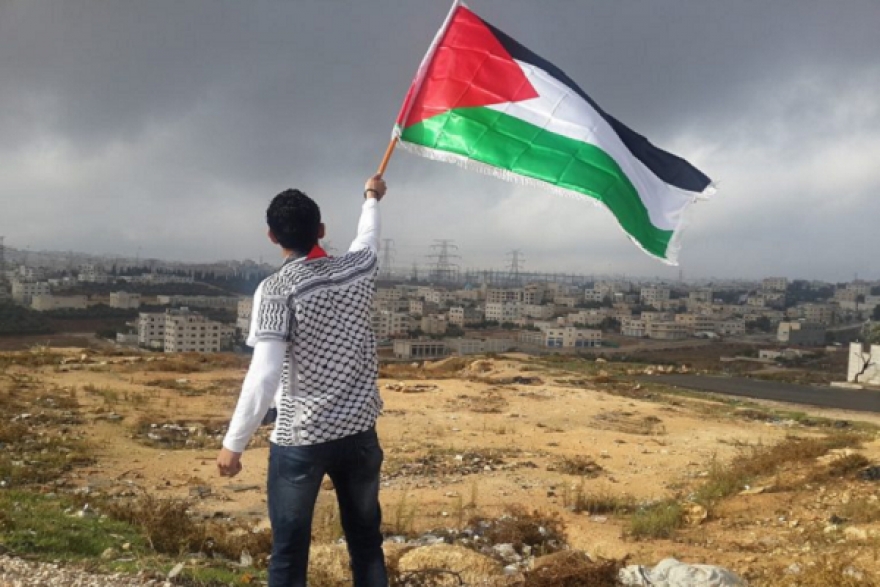 في ختام &quot;ملتقى فلسطين&quot; .. مطالب بوحدة الصف الوطني والفصل بين &quot;السلطة&quot; و&quot;التحرير&quot;