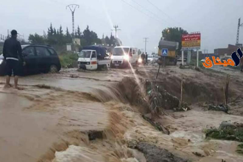 مقتل شخص وفقدان اخر جراء أمطار طوفانية في سطيف بالجزائر(صور)