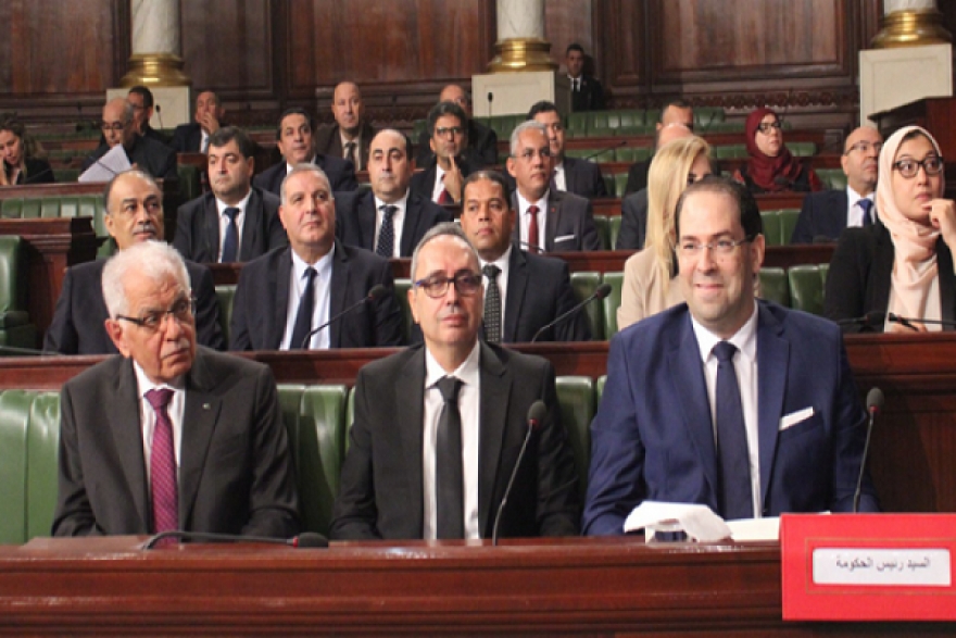 بعد مصادقة البرلمان على التحوير الوزاري:التركيبة الكاملة لحكومة يوسف الشاهد 