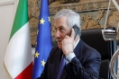وزير الخارجية الايطالي يدعو نظيره الجزائري إلى العمل بتنسيق وثيق لدعم تونس