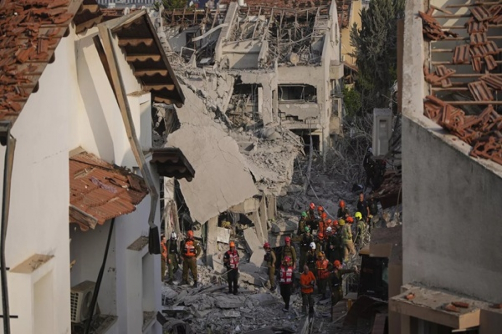 الحرس الـ.ـثوري الإيراني: بنك الأهداف محددة وأيدينا على الزناد