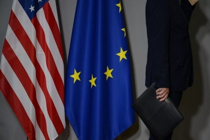 إعلام أمريكي: واشنطن تحاول دفع الاتحاد الأوروبي لفرض رسوم جمركية على السلع الصينية