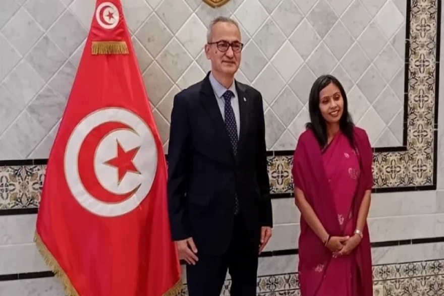 تونس والهند تبحثان تعزيز علاقات الشراكة وتوسيعها في ميادين مختلفة