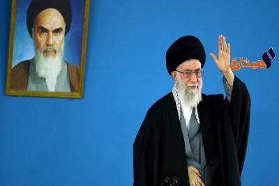 خامنئي يتهم أعداء إيران بإثارة الاضطرابات بالمال والسلاح والاستخبارات