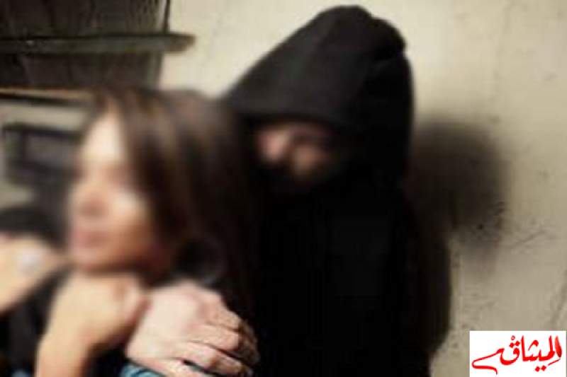 نابل: صاحب سوابق يختطف فتاة ويغتصبها في أحد الضيعات