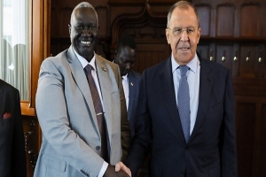  لافروف يؤكد: روسيا مستعدة للمساعدة في تسوية الأزمة السودانية