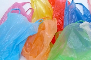  بداية من اليوم: منع تصنيع أكياس البلاستيك 