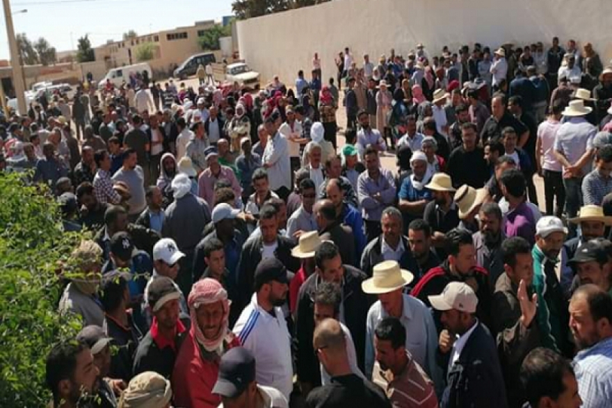 شركة البيئة بتطاوين:أكثر من 2000 عامل يضربون عن العمل