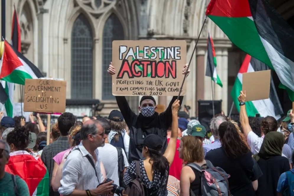 بريطانيا تعتزم محاكمة 60 شخصا لدعمهم حركة &quot;فلسطين أكشن&quot;