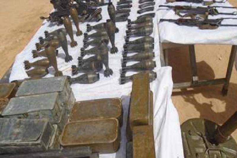 الجيش الجزائري  يحجز كمية هائلة من الأسلحة الحربية