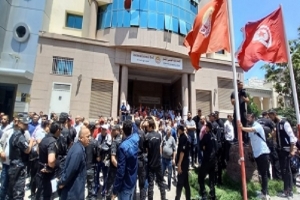اتحاد الشغل يُقرر تقديم قضية استعجالية ضد الحزب الدستوري الحر