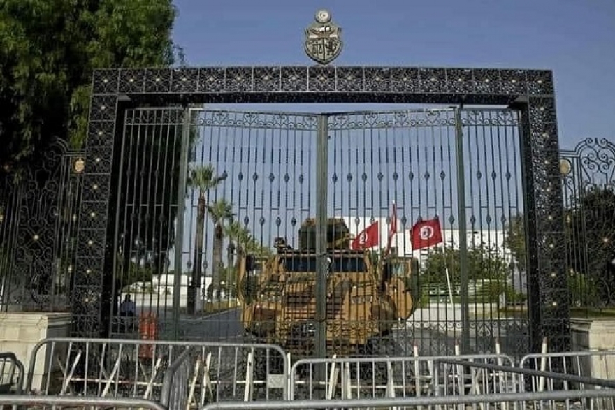 الخليفي: سندافع على المؤسسة السياسية الديمقراطية البرلمانية &nbsp;و ليس على الأشخاص