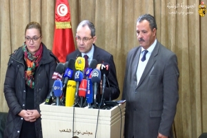 وزير الداخلية ينفي  إقالة قيادات أمنية في القصرين