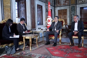 سفير اليابان يؤكّد لبودربالة عزم بلاده مواصلة دعم الجهود التنموية بتونس