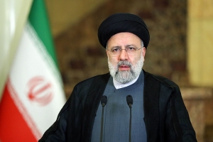 رئيسي: طهران تدعم جهود &#039;&#039;بريكس&#039;&#039; للتخلي عن الاعتماد على الدولار