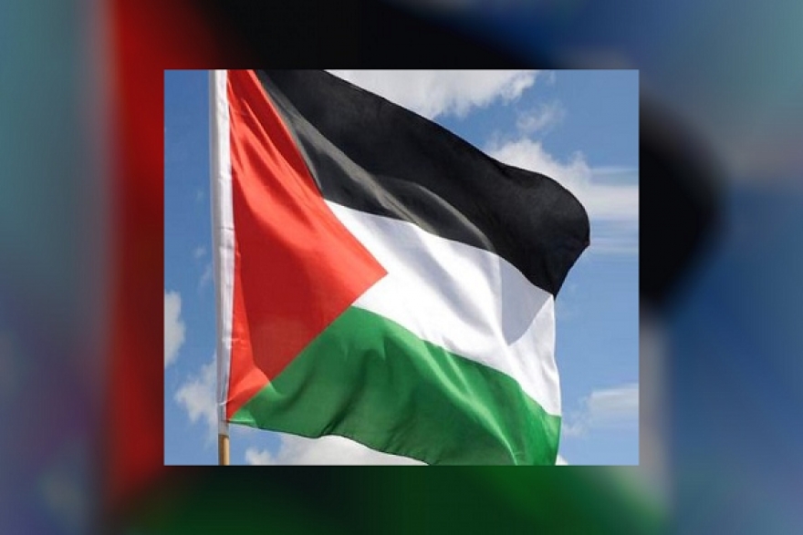 فلسطينُ أكبرُ من غزةَ وأعظمُ من القدسِ