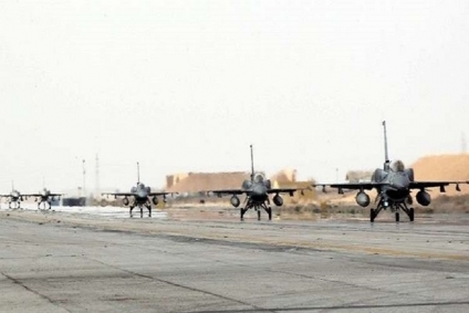 العراق: طائرات حربية تدمر 3 مواقع لـ 