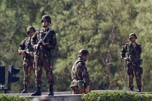 الجزائر:عملية واسعة للجيش وقصف جوي لمخابئ الإرهابيين