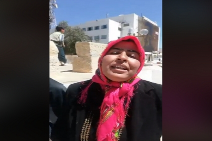 من سيدي بوزيد:رسالة إمرأة حرة للشعب التونسي(فيديو)