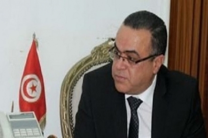 حاتم العشي: "الصيد لم يكشف كل الحقائق في كتابه"