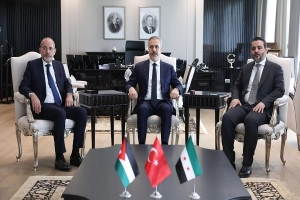 وزراء خارجية تركيا والأردن وسوريا يتفقون على دعم أمن دمشق في مواجهة التهديدات الصهيونية
