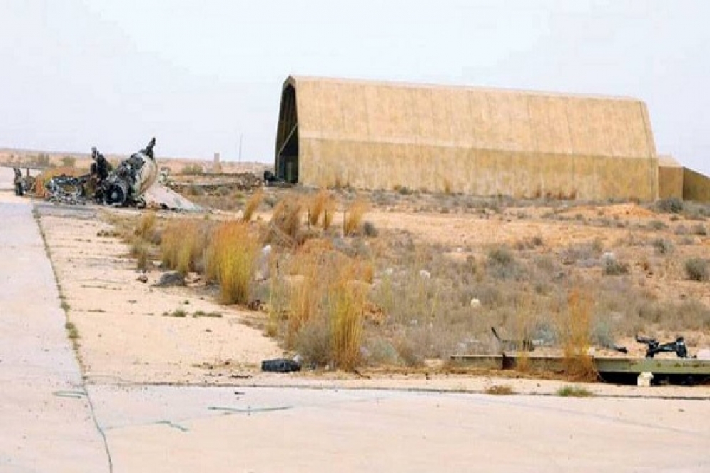 ليبيا: غارات من طيران مجهول قرب قاعدة الوطية
