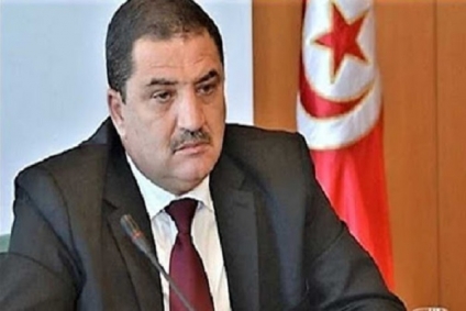 صدر قرار إقالته بالرائد الرسمي/ المنكبي : تمت إزاحتي للتفريط في "التونيسار" لقطر