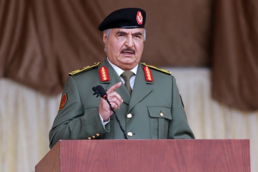 مستشار الجيش الليبي: هناك دول تدعم ترشح حفتر للانتخابات القادمة