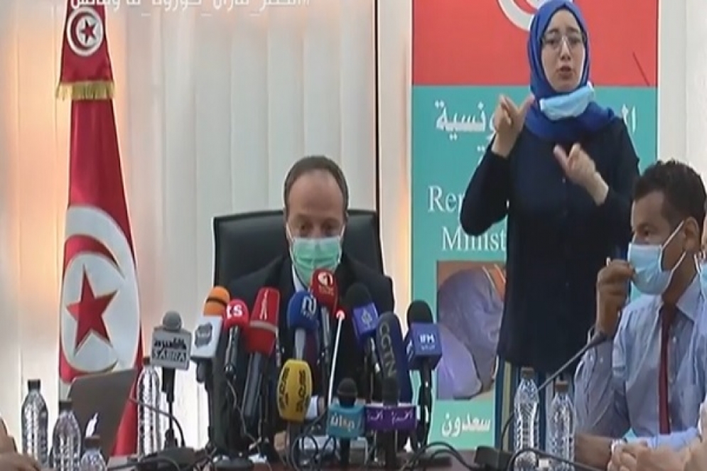 وزير الصحة : عقوبة عدم ارتداء الكمامات تتراوح بين 100 و3000 دينار وتصل إلى السجن