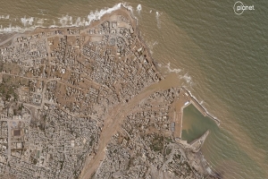 صور أقمار صناعية تظهر تغير مناطق مدينة درنة بعد عاصفة دانيال