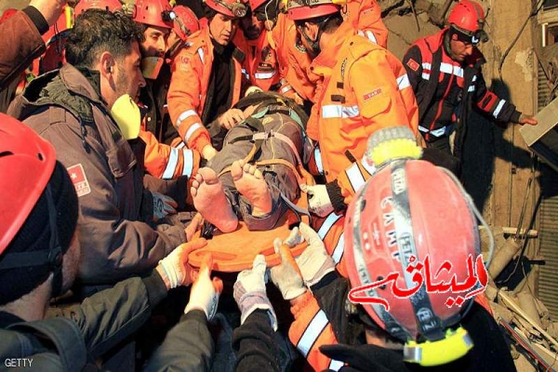 بين اليونان و تركيا:قتلى ومصابين بزلزال عنيف ببحر إيجة وتحذير من تسونامي