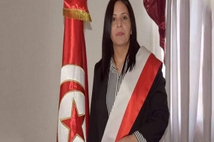 اليوم : قافلة تضامنية مساندة لرئيسة بلدية طبرقة
