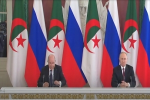 بوتين يقبل وساطة الجزائر في النزاع الروسي الأوكراني