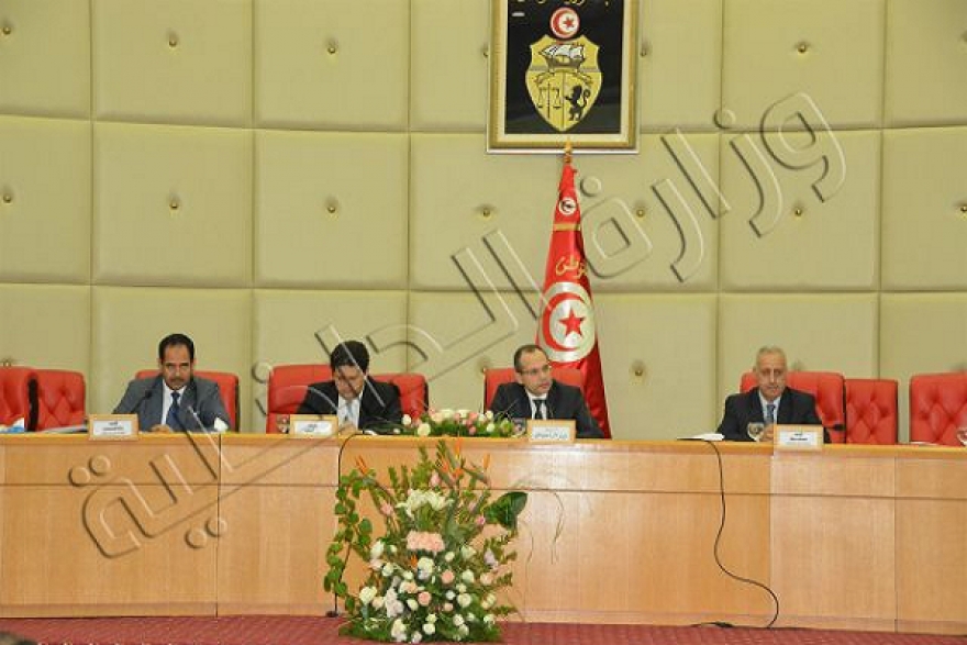 اختتام الندوة الدورية الثانية الولاة