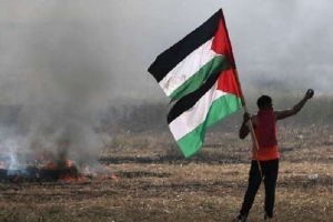 الفلسطينيون يحيون الذكرى الـ43 لـ&quot;يوم الأرض&quot;
