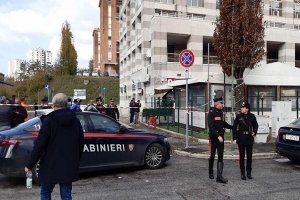 إيطاليا: مقتل 3 في إطلاق نار خلال اجتماع لمقيمين في بناية سكنية في روما